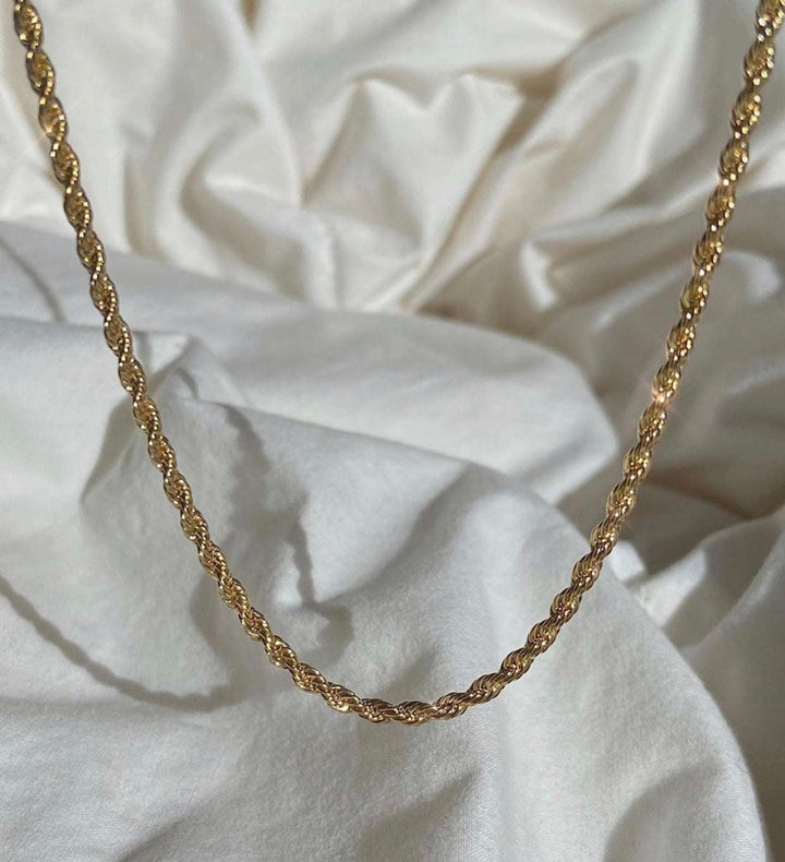 Twisted Deluxe Chain