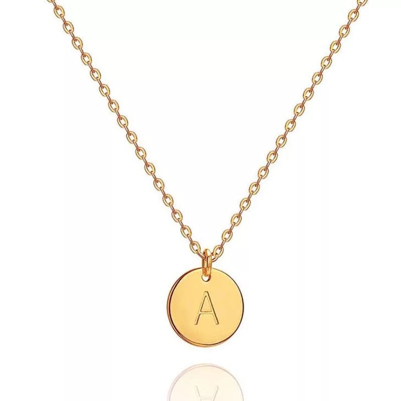 Nameplate Round Necklace