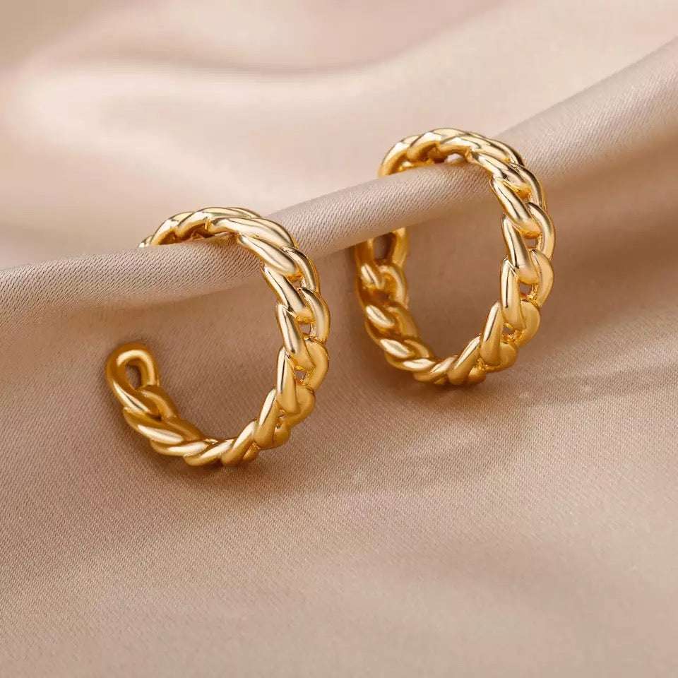 Kami Hoop Earrings