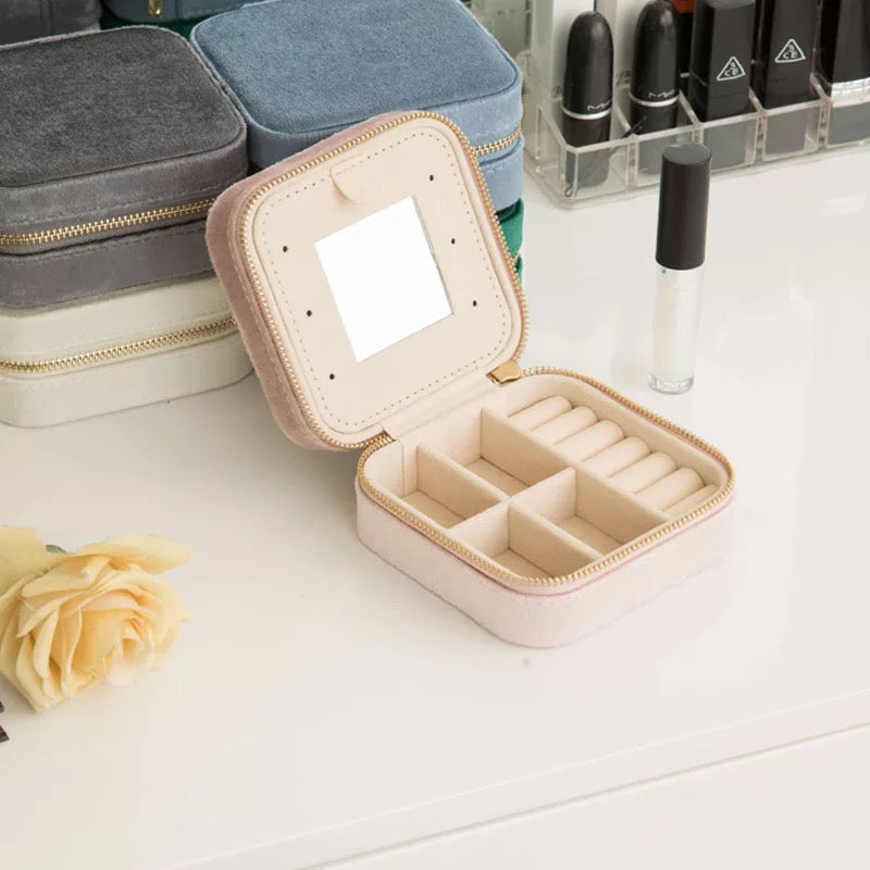 Velvet Jewelry Case Pink