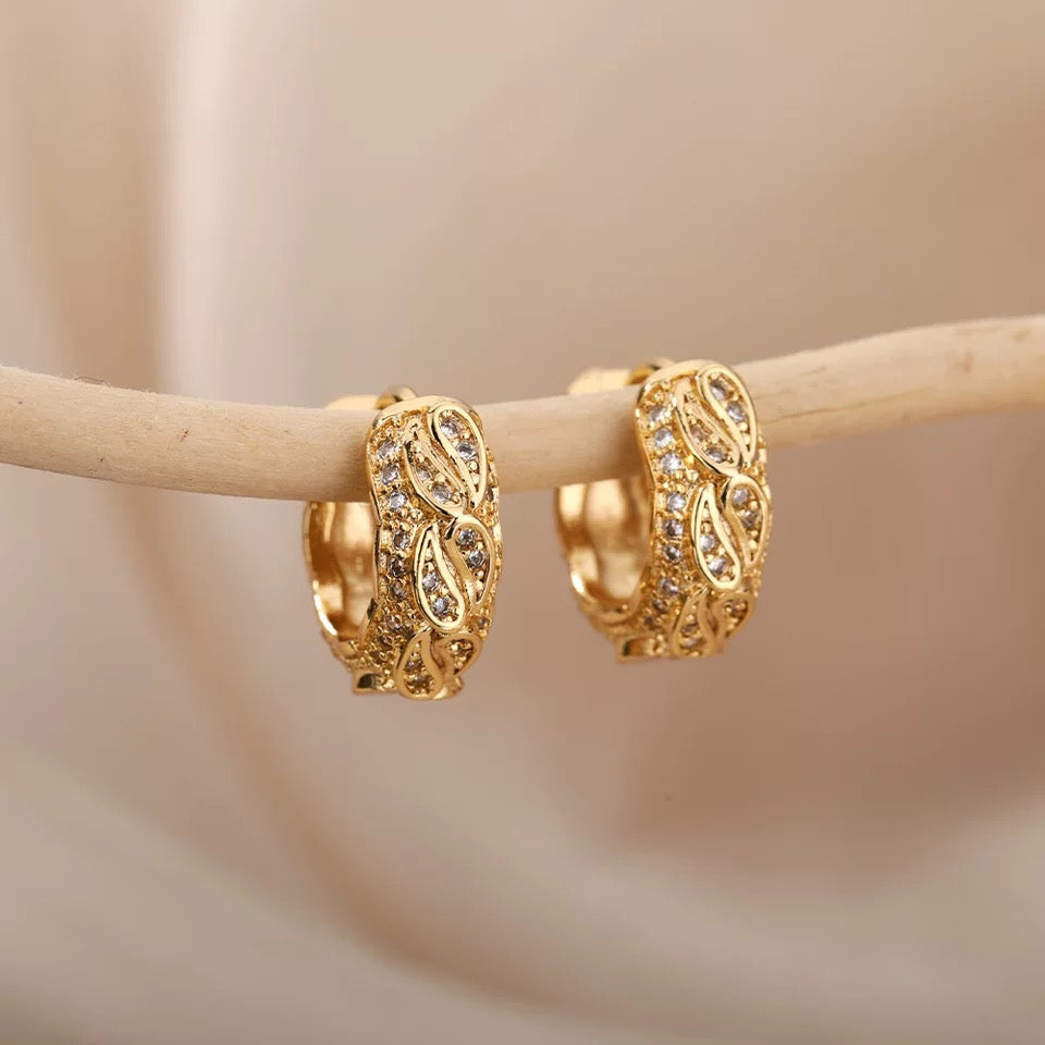 Lubi Hoop Earrings