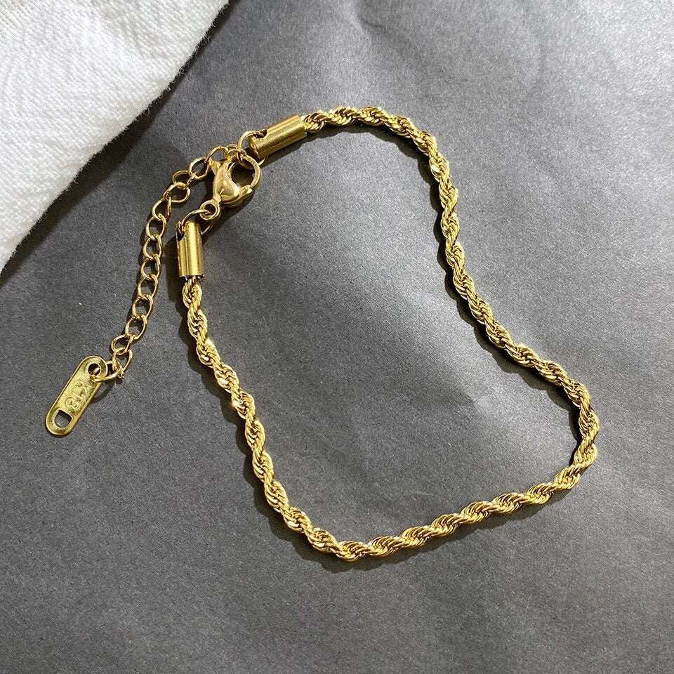 Twisted Deluxe Bracelet