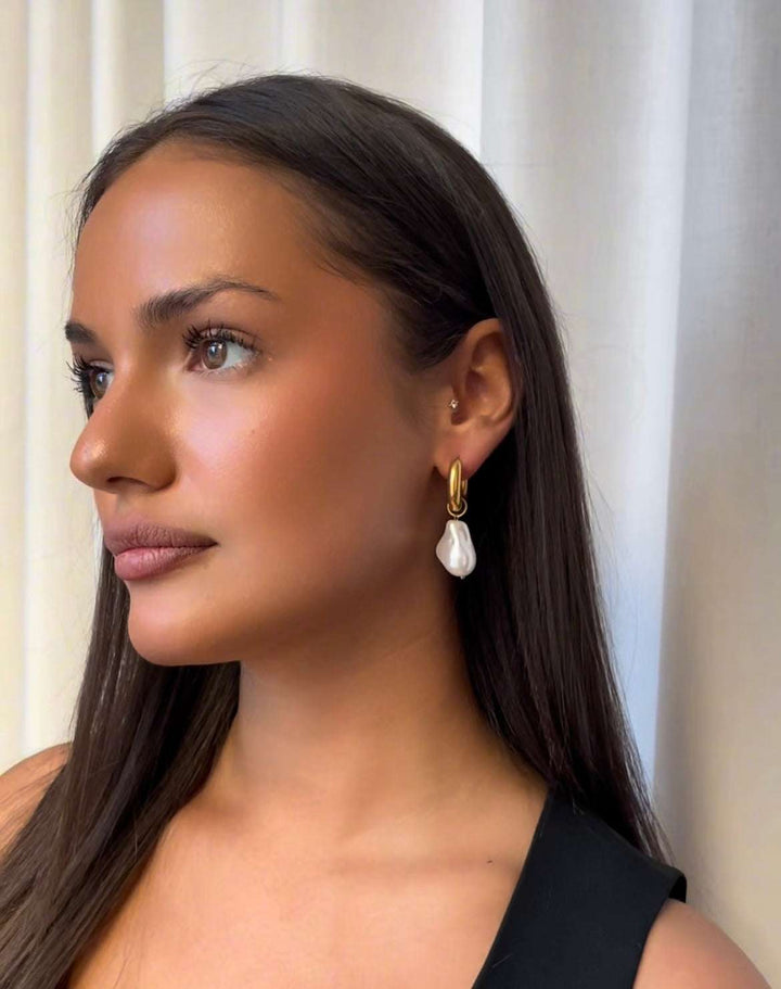Chunky Pearl Earrings
