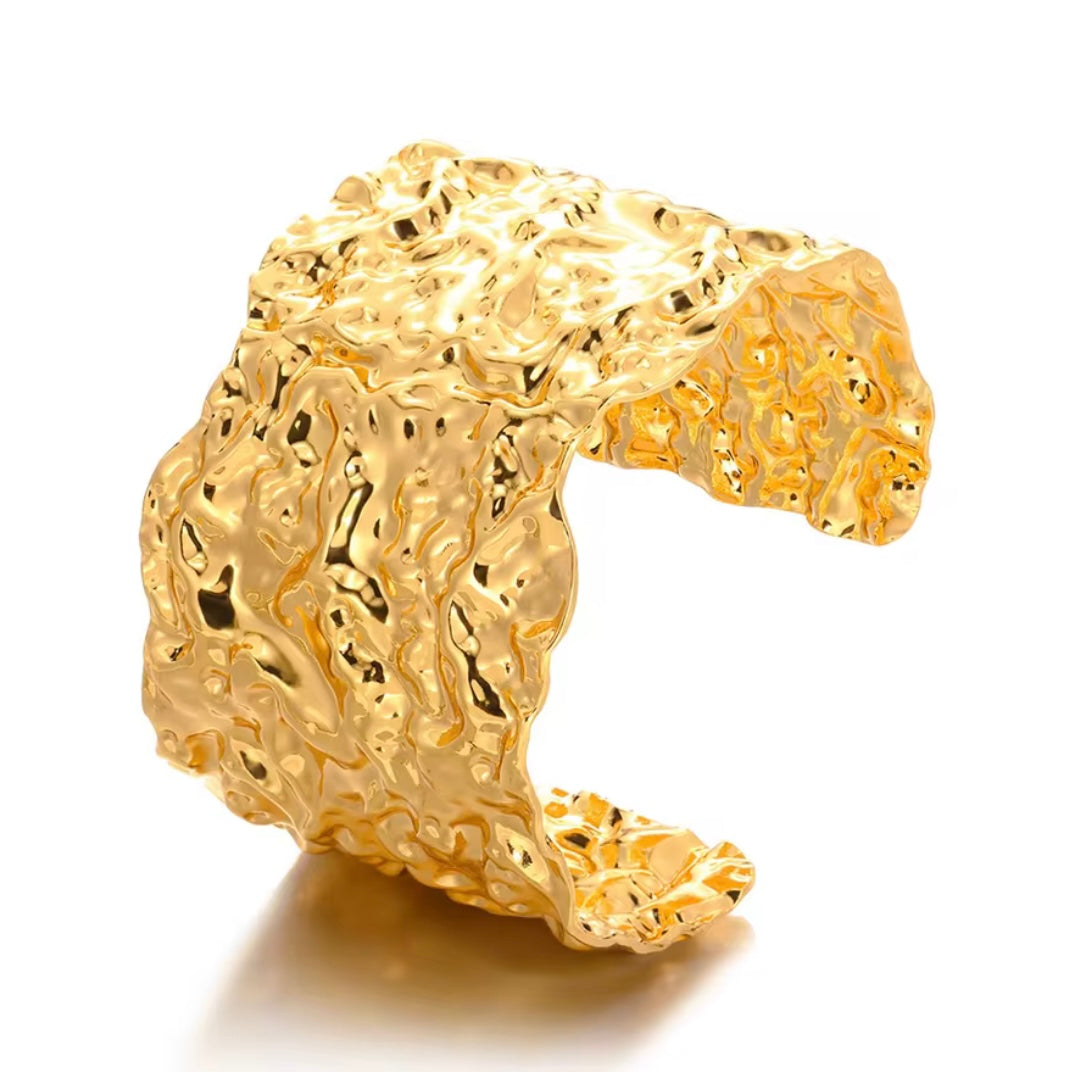 Portofino Gold Bangle